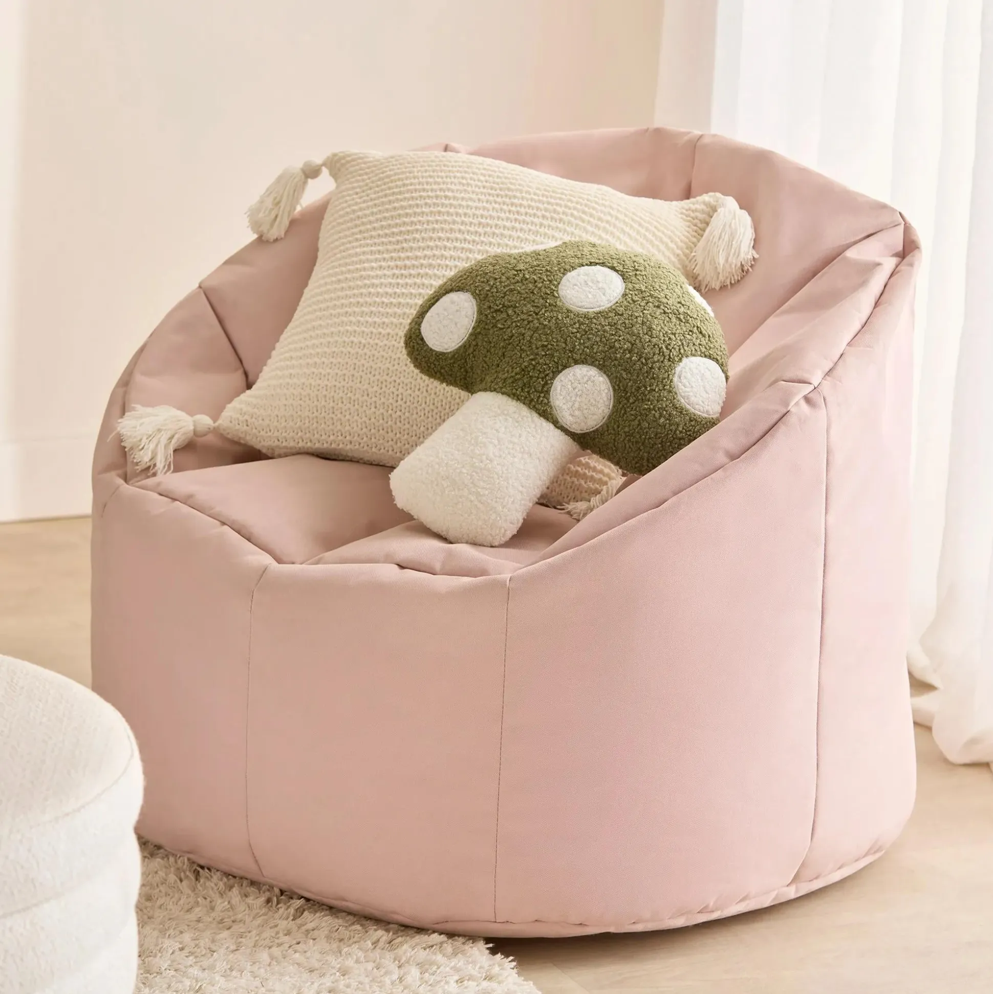 White Erna Decorative Pillow with Tassels