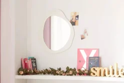 Wiggly Mirror